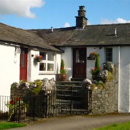 Comfortable Holiday With Manicured Garden At Hébergement de vacances Elterwater